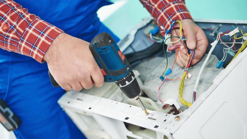 Urla Toshiba Toshiba çamaşır makinesi kart tamiri – Su almama arızası orijinal parça ile giderildi. - Teknik servis örneği